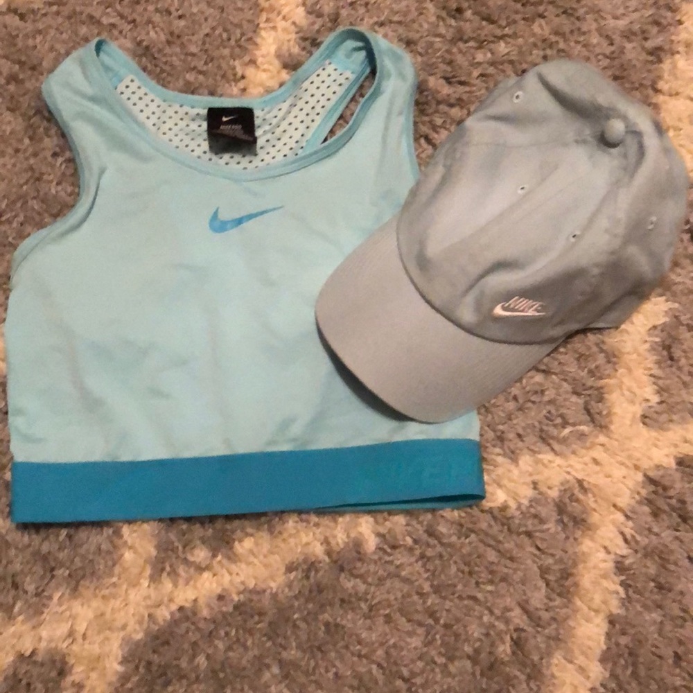 Nike sport bra xs nike hat